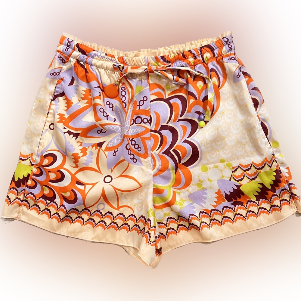 Zara Satin shorts sz XS